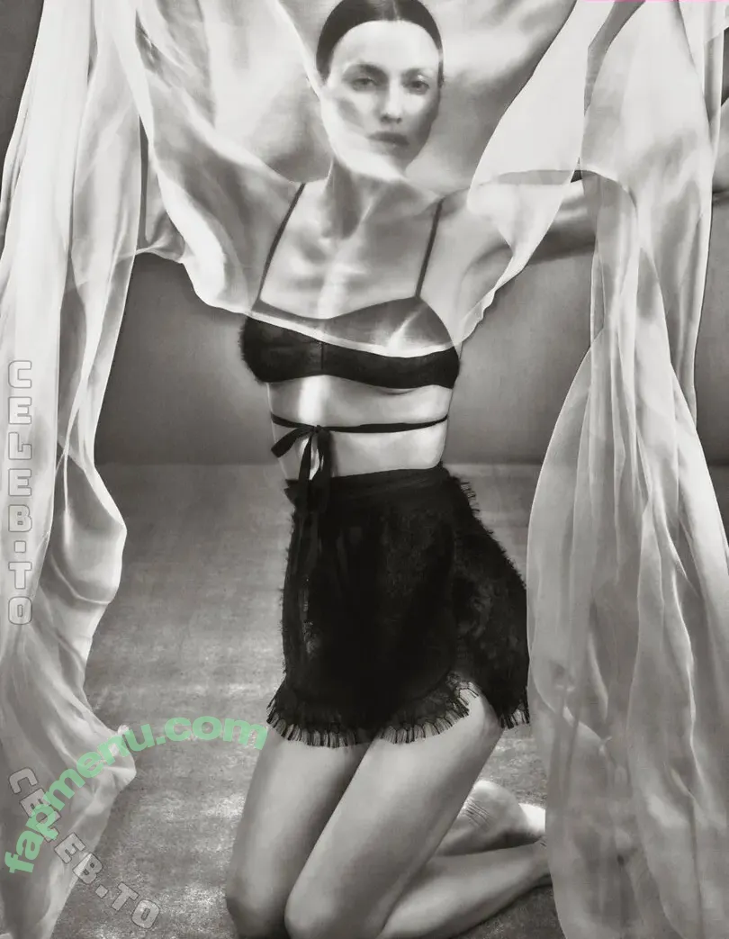 Irina Shayk nude photo #2485 (irinashayk / theirishayk)