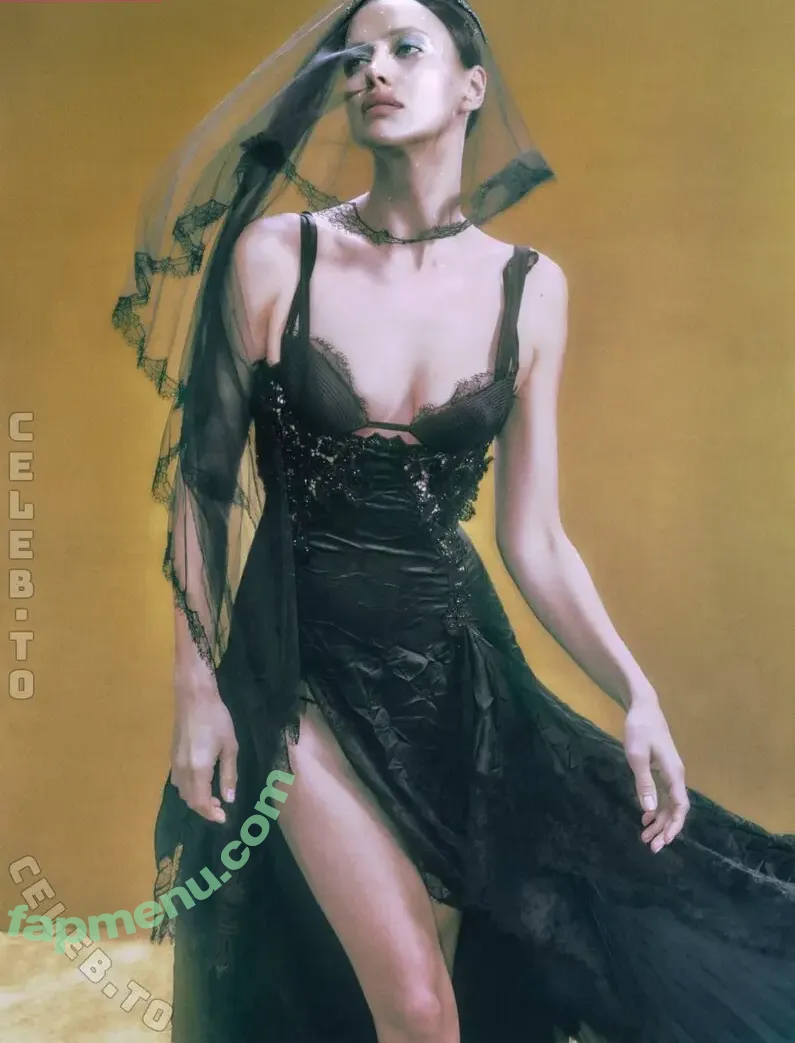 Irina Shayk nude photo #2490 (irinashayk / theirishayk)