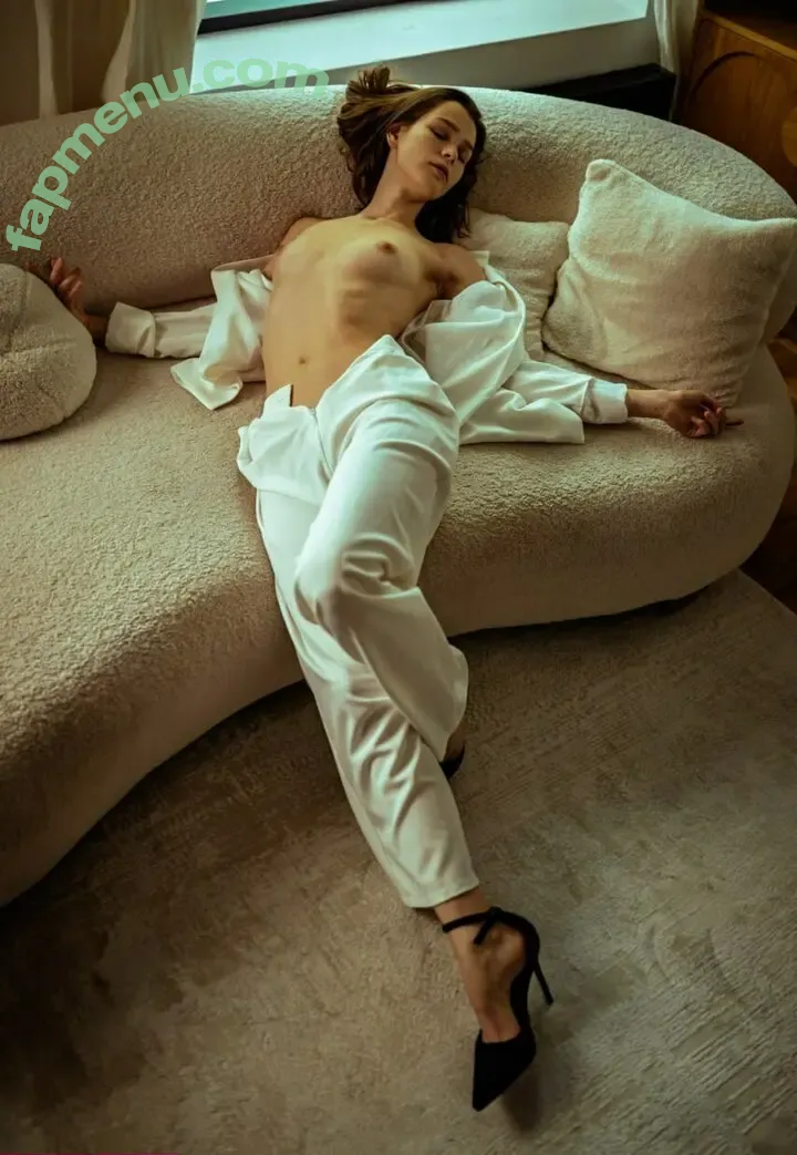 Irina Telicheva nude photo #1196 (AmberQ / Tasha / irina_tlch)