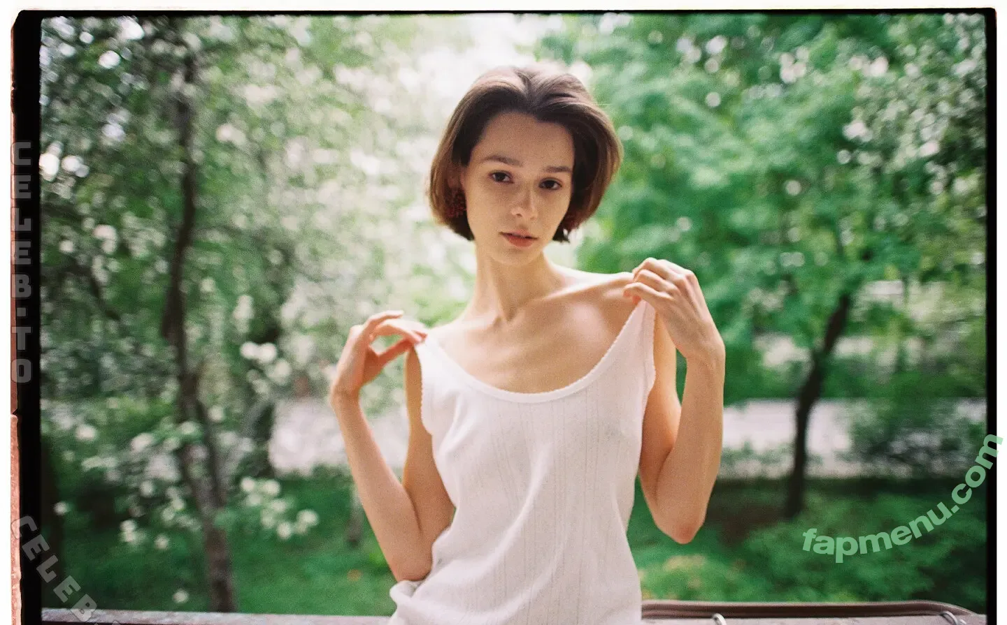 Irina Telicheva nude photo #1331 (irina__tlch / irinatelicheva)