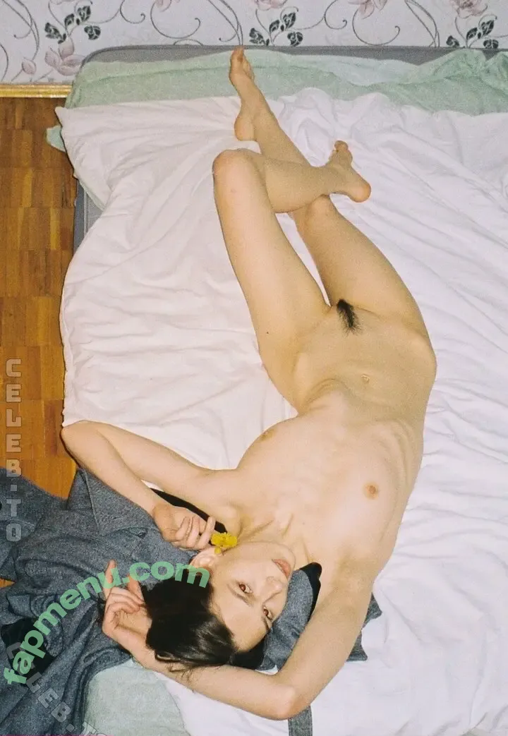 Irina Telicheva nude photo #1337 (irina__tlch / irinatelicheva)