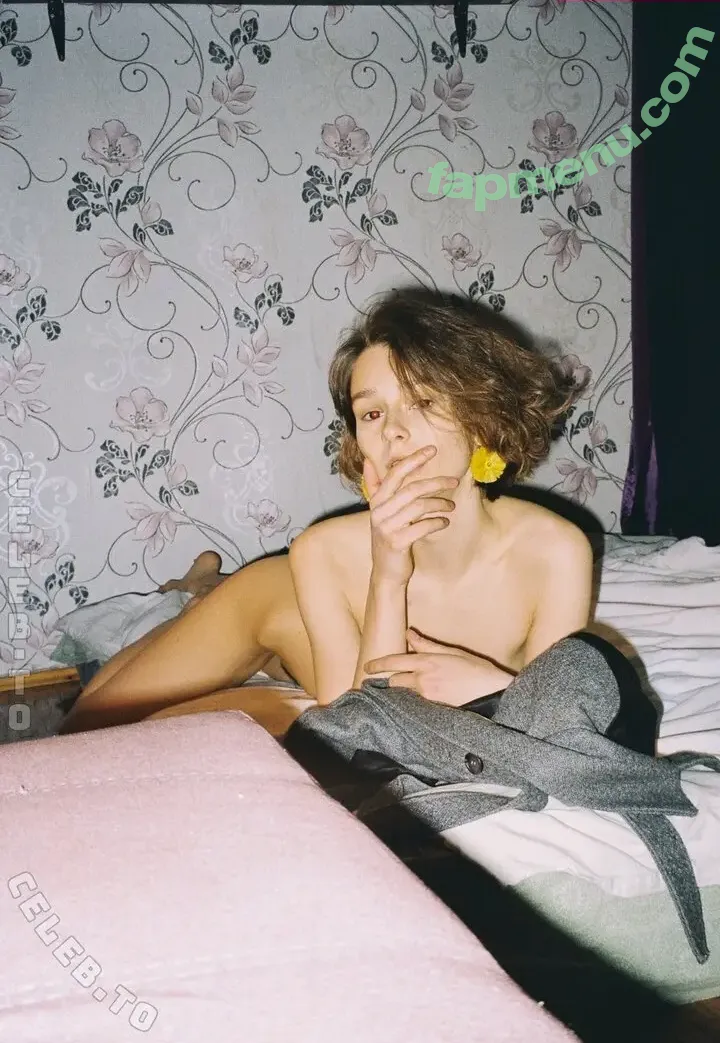 Irina Telicheva nude photo #1338 (irina__tlch / irinatelicheva)