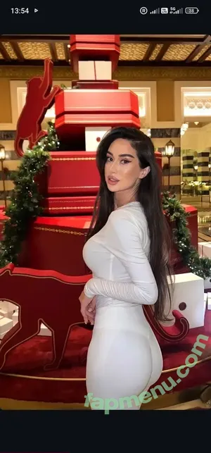 Irinavakarov nude photo #0075