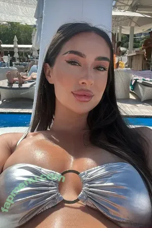 Irinavakarov nude photo #0081