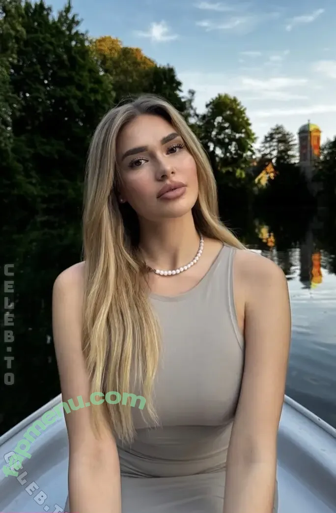 irinaxmira nude photo #0035 (irinaxmira)