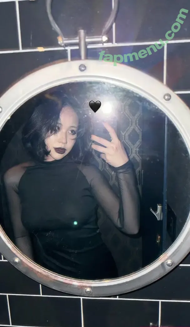 Iris Biidan nude photo #0113 (irisbiidan)