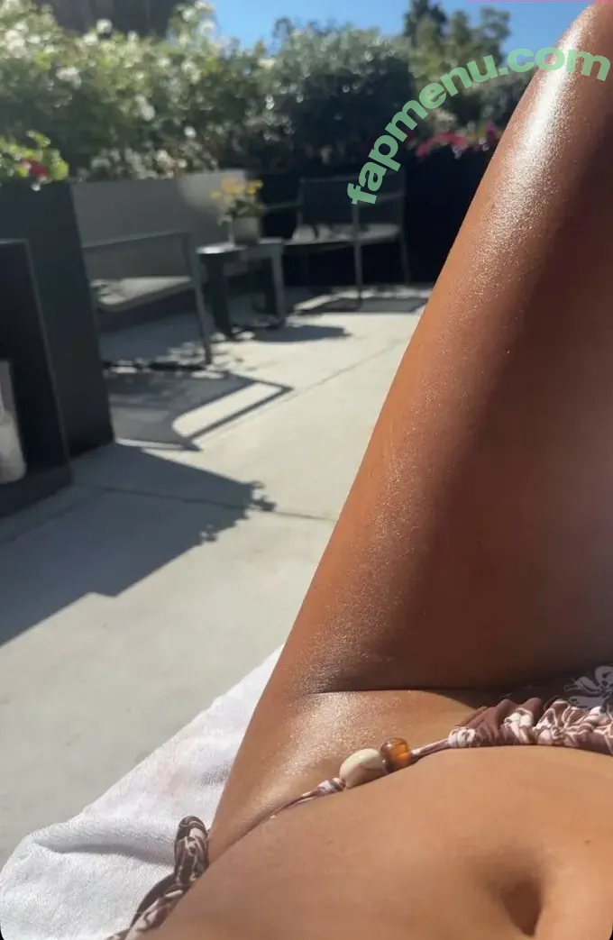 Iris Kendal nude photo #0036 (iriskendall)