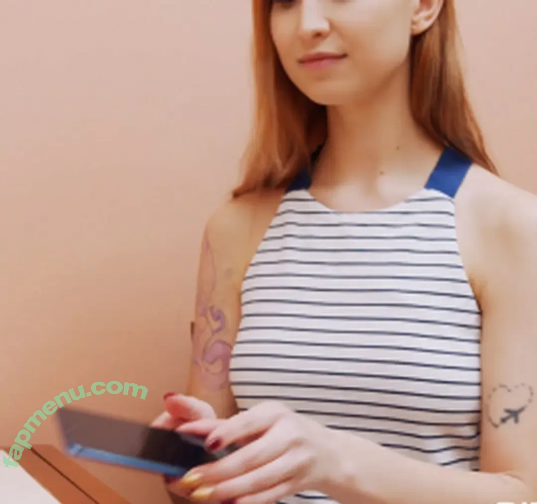 Iris Kiss nude photo #0005 (Iris Kiss)