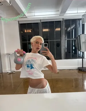 Iris Law / icelandicgirl69 / lirisaw nude photo #0353