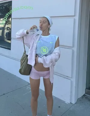 Iris Law / icelandicgirl69 / lirisaw nude photo #0439