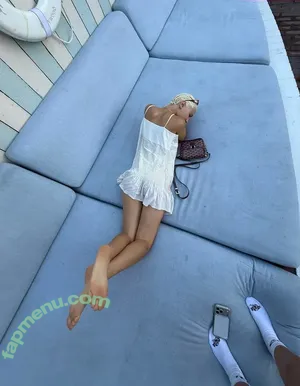 Iris Law / icelandicgirl69 / lirisaw nude photo #0442