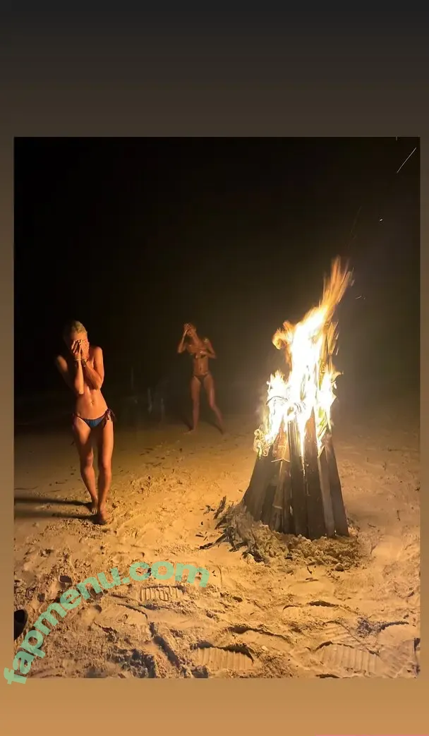Iris Law nude photo #0309 (icelandicgirl69 / lirisaw)