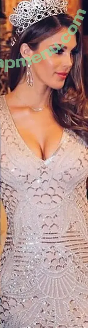 Iris Mittenaere / irismittenaere / summerxiris nude photo #0086