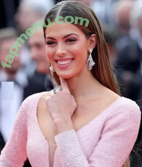 Iris Mittenaere nude photo #0089 (irismittenaere / summerxiris)