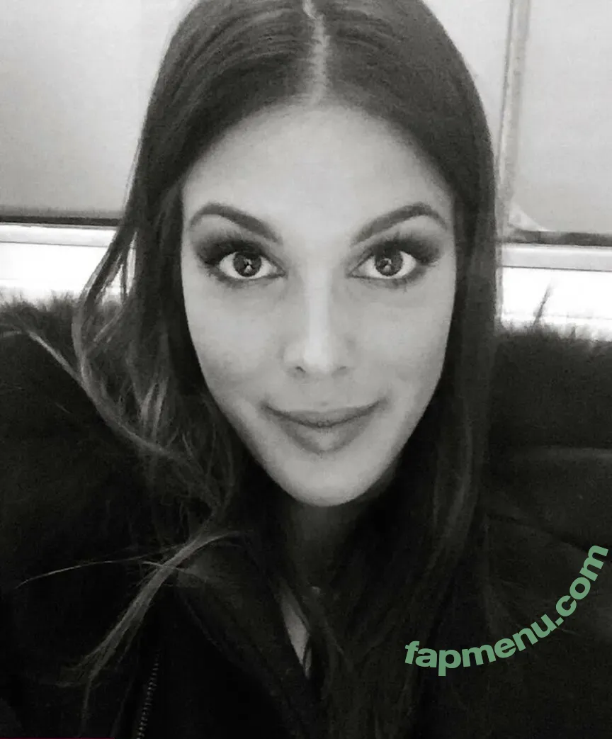 Iris Mittenaere nude photo #0129 (irismittenaere / summerxiris)