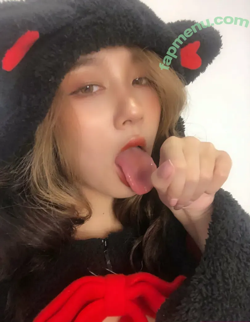 irisadamsone nude photo #0178 (irisadamsone)