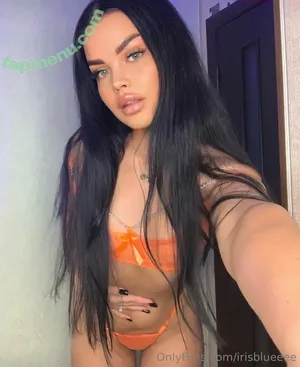 irisblueeee / irisbluechicago nude photo #0015