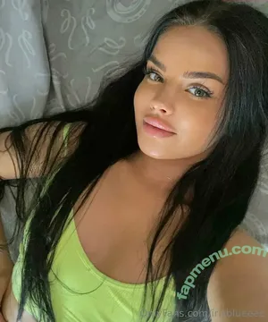 irisblueeee / irisbluechicago nude photo #0027