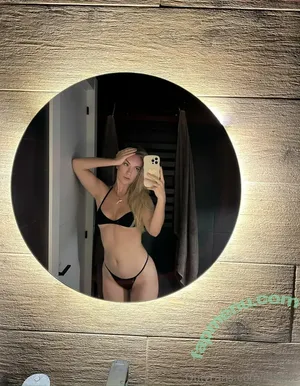  nude photo #0001