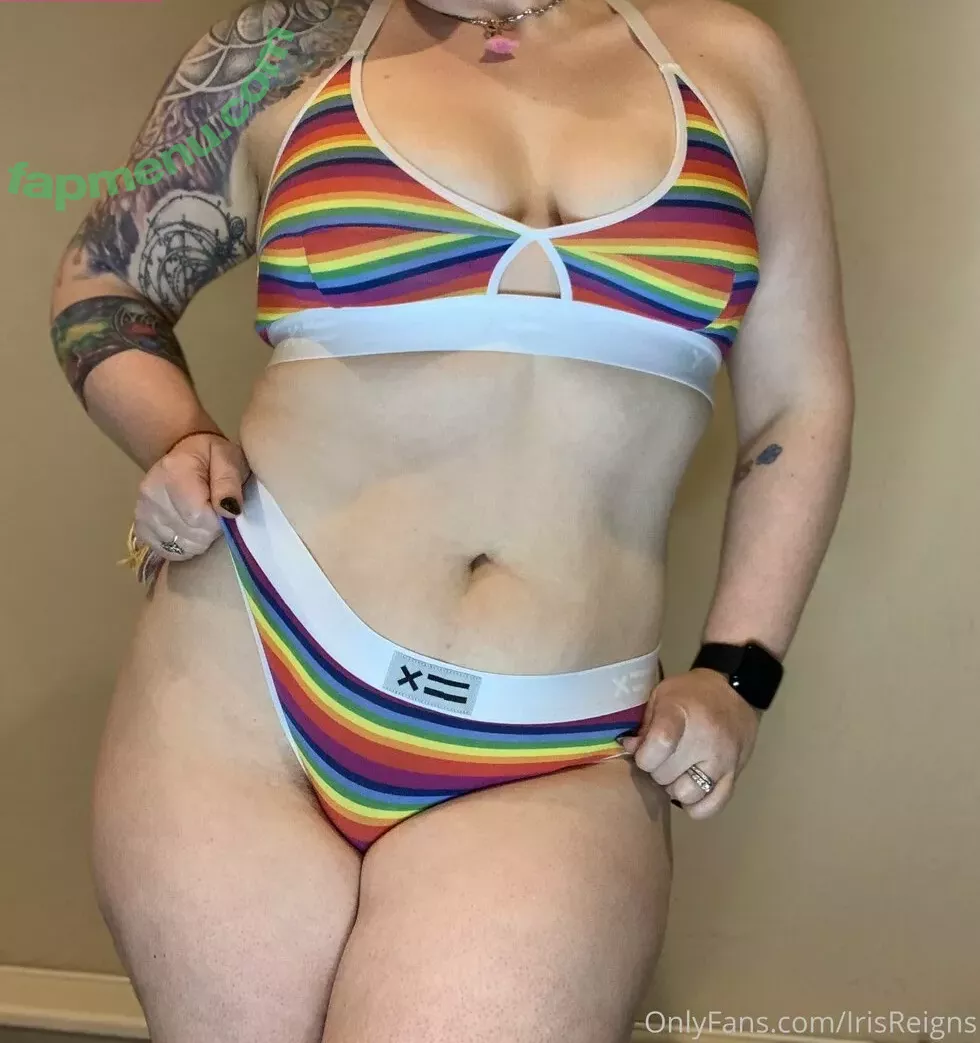 irisreigns nude photo #0002 (irisreins)
