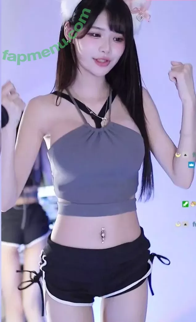 irissiri129 nude photo #0006 (irisyiyi_ / 艾怡)