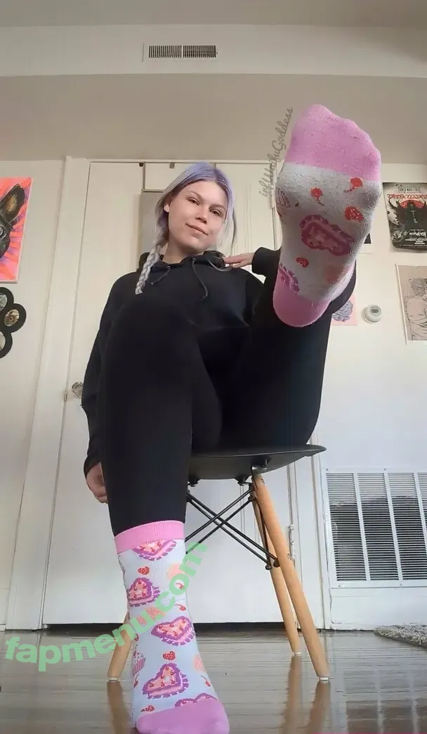 irlwaifugoddessfree nude photo #0017 (irlwaifugoddessfree)