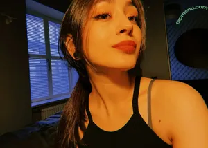  nude photo #0002