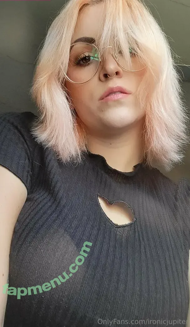 ironicjupiter nude photo #0009 (ironic_jupiter_cosplay)
