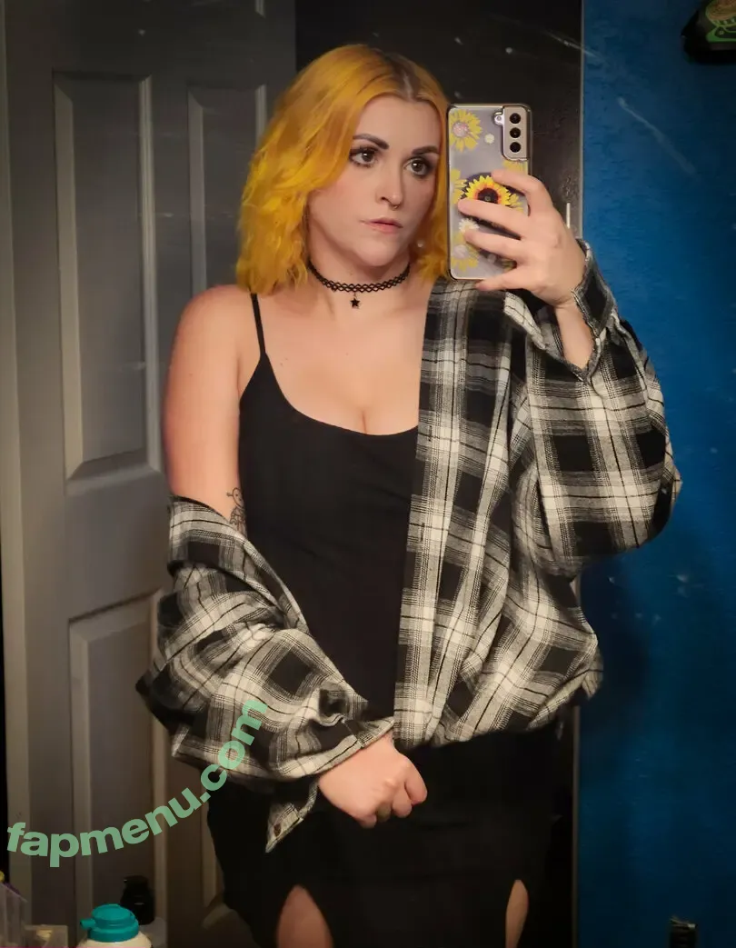 ironicjupiter nude photo #0011 (ironic_jupiter_cosplay)