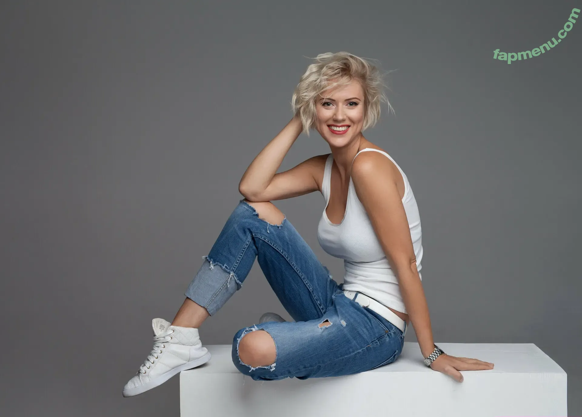 iryna.olkhovska nude photo #0024 (olhovska_tv)
