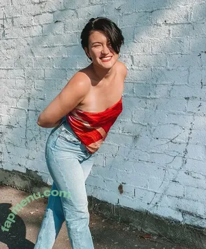 Isa Briones / isacamillebriones / laquinn_99 nude photo #0064