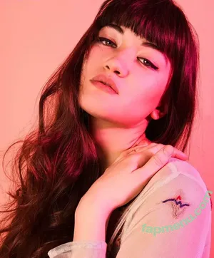 Isa Briones / isacamillebriones / laquinn_99 nude photo #0070