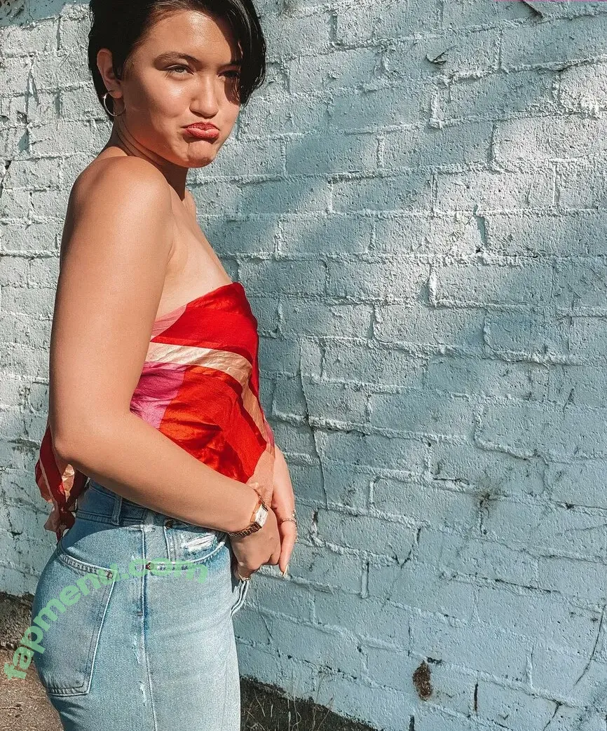 Isa Briones nude photo #0066 (isacamillebriones / laquinn_99)