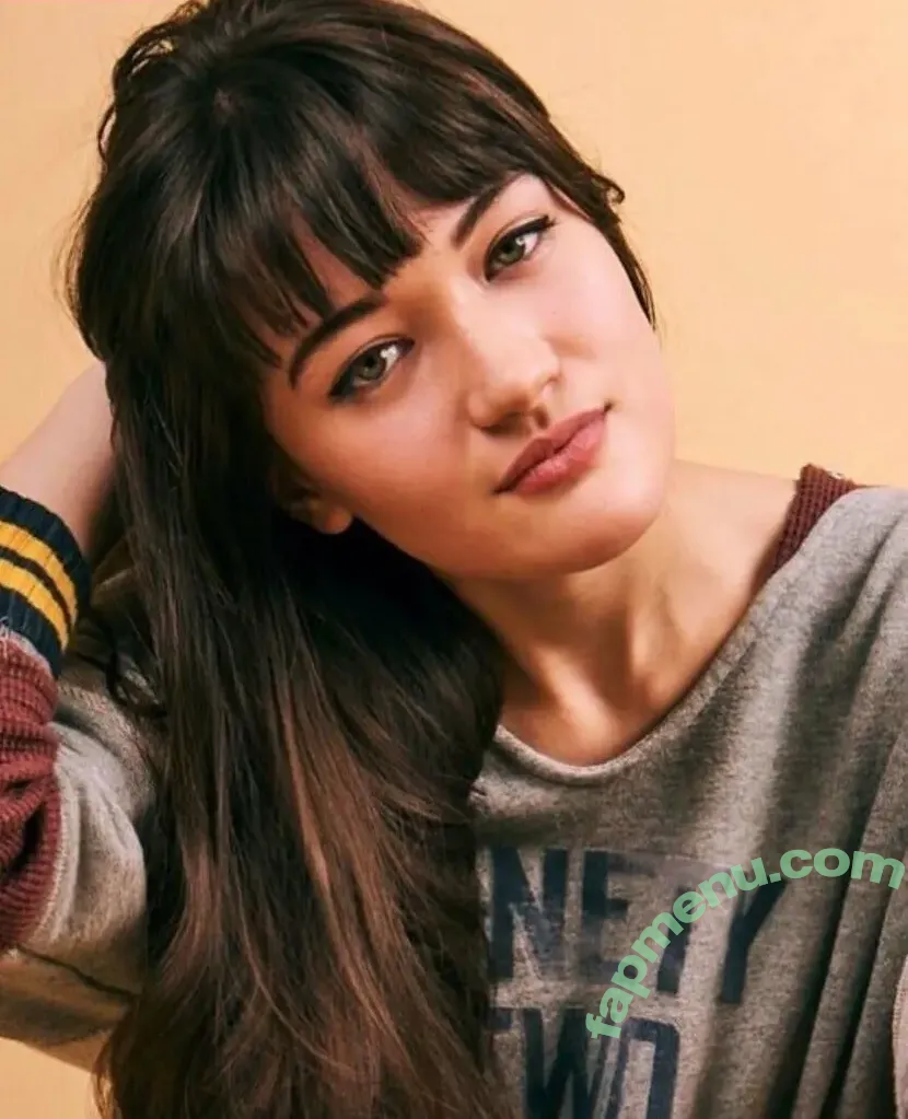 Isa Briones nude photo #0102 (isacamillebriones / laquinn_99)