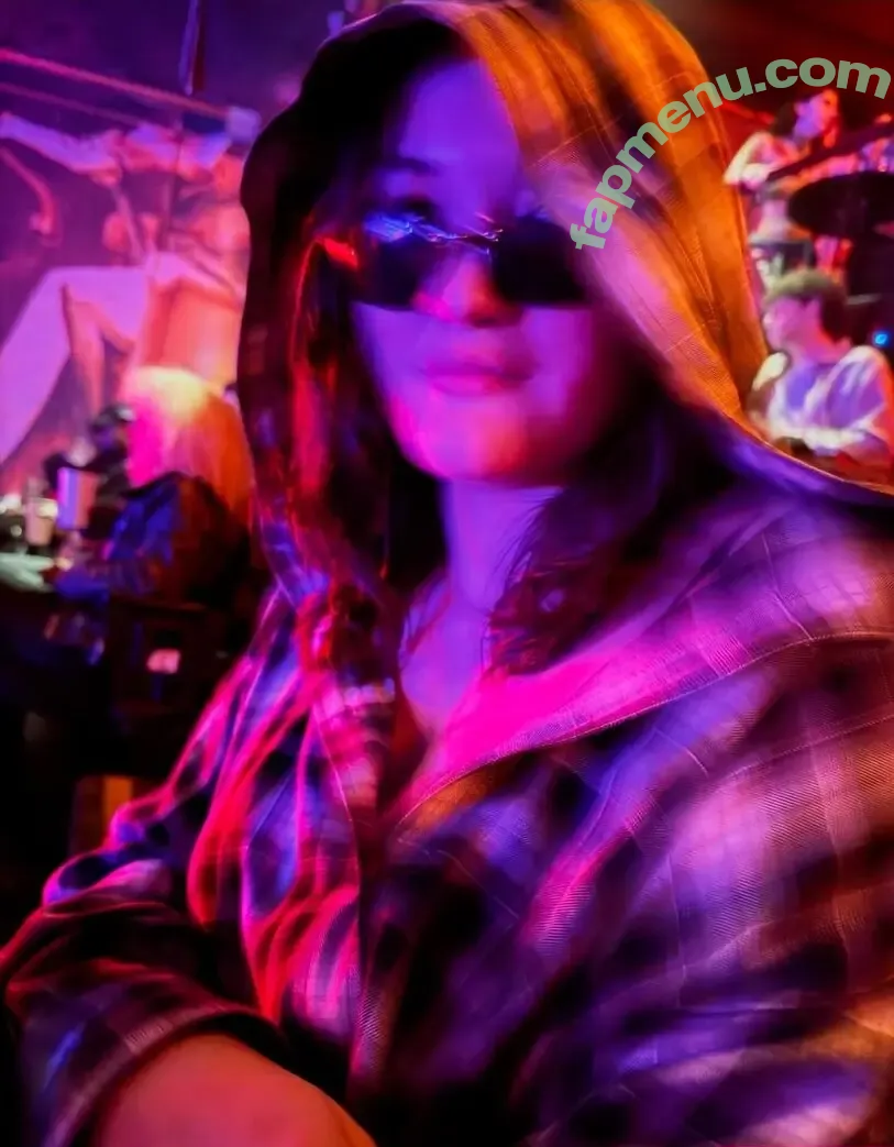 Isa Briones nude photo #0115 (isacamillebriones / laquinn_99)