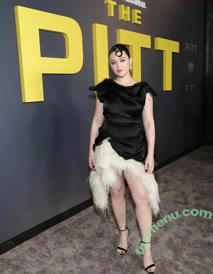 Isa Briones nude photo #0124 (isacamillebriones / laquinn_99)