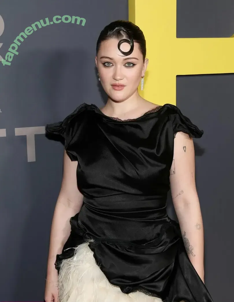 Isa Briones nude photo #0128 (isacamillebriones / laquinn_99)