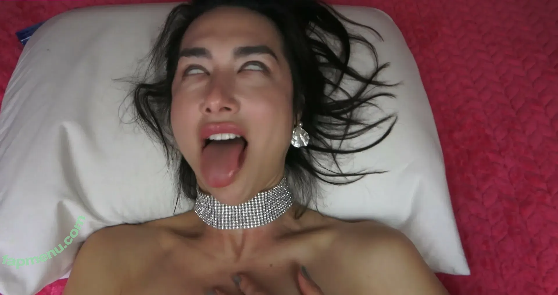 Isabel Love nude photo #0106 (isabellovemodel)