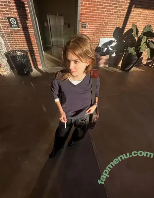 Isabel Myers / isabelmyers_s / shycutegf nude photo #0124