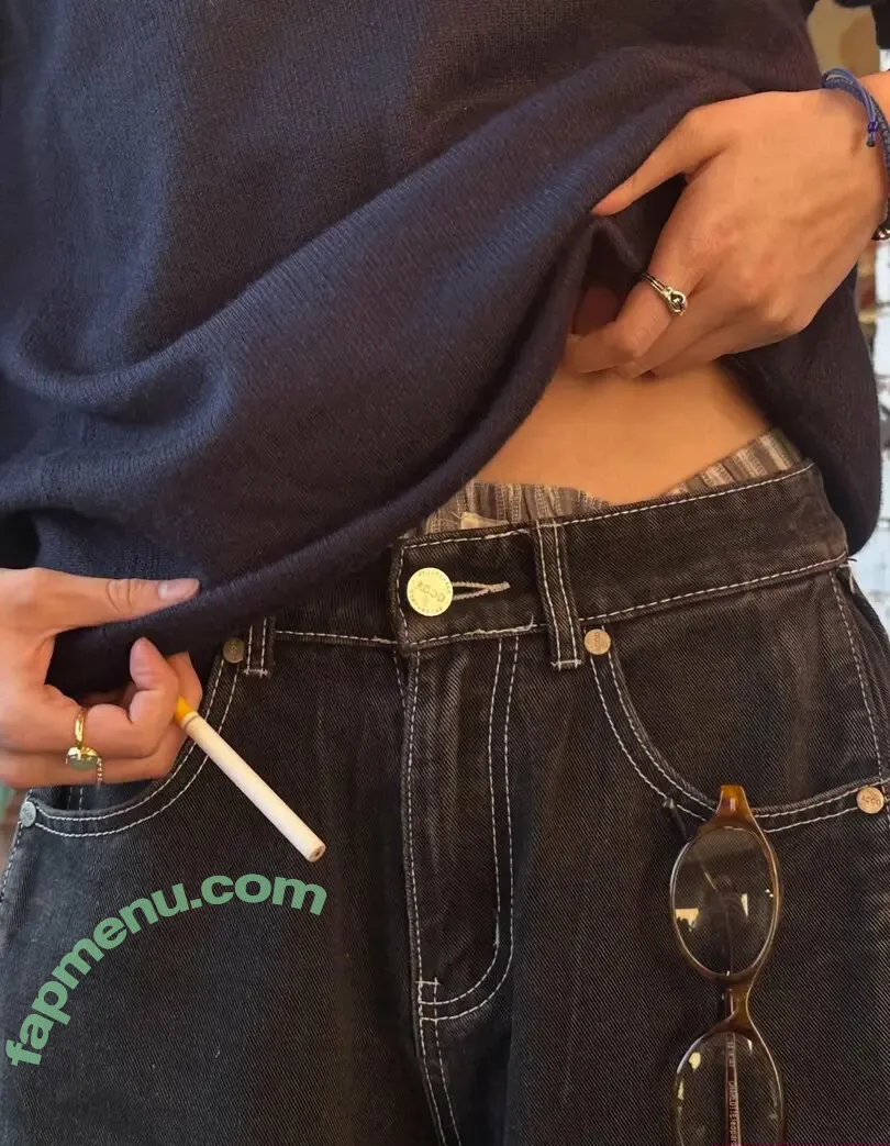 Isabel Myers nude photo #0123 (isabelmyers_s / shycutegf)