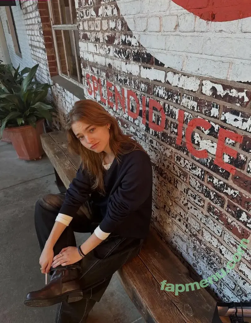 Isabel Myers nude photo #0127 (isabelmyers_s / shycutegf)