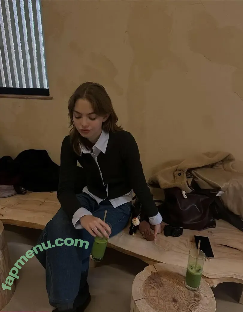 Isabel Myers nude photo #0130 (isabelmyers_s / shycutegf)