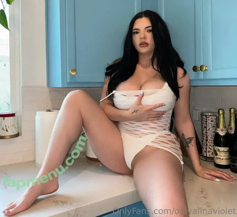 Isabel Valdez nude photo #0015 (alinavioletx / onlybellavaldez)