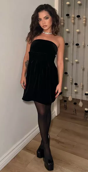 Isabela Merced / isabelamerced / isabelamercedmusic nude photo #0466