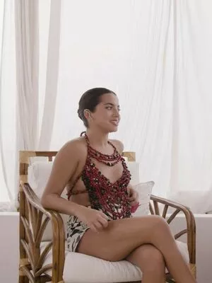 Isabela Merced / isabelamerced / isabelamercedmusic nude photo #0479