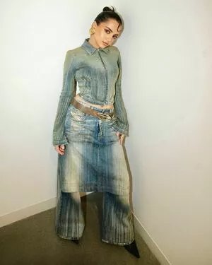 Isabela Merced / isabelamerced / isabelamercedmusic nude photo #0500