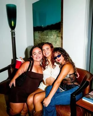 Isabela Merced / isabelamerced / isabelamercedmusic nude photo #0650