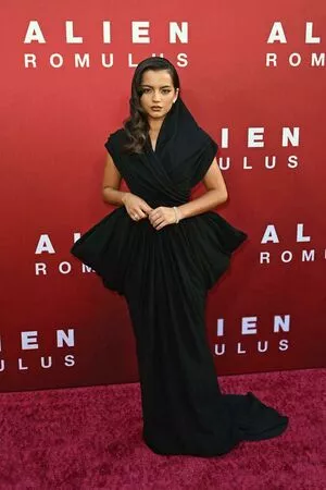 Isabela Merced / isabelamerced / isabelamercedmusic nude photo #0728