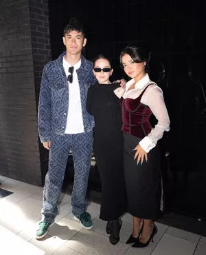 Isabela Merced / isabelamerced / isabelamercedmusic nude photo #0750