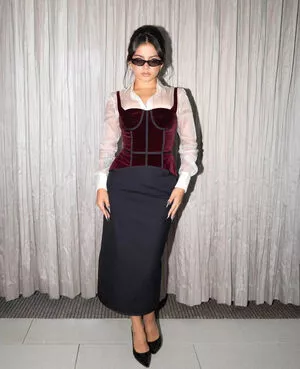 Isabela Merced / isabelamerced / isabelamercedmusic nude photo #0752